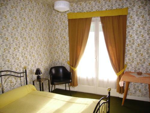 Hotel Restaurant Du Tourisme Latronquiere Зручності фото