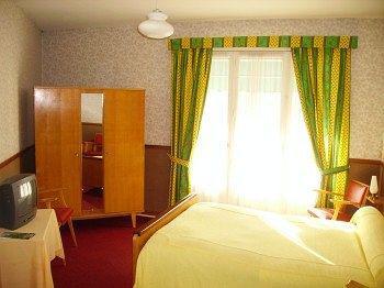 Hotel Restaurant Du Tourisme Latronquiere Екстер'єр фото